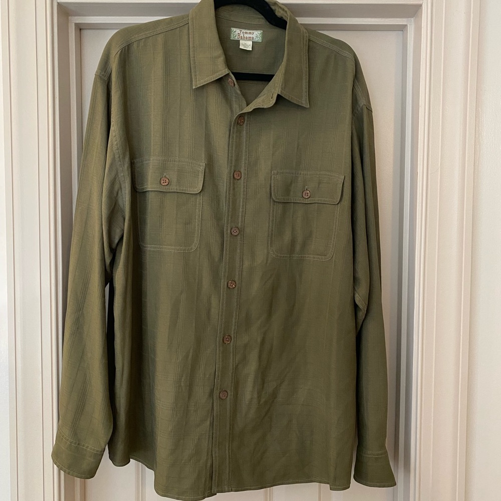Tommy Bahama XL Green Sage 100% Silk Tropical Button-Up Shirt